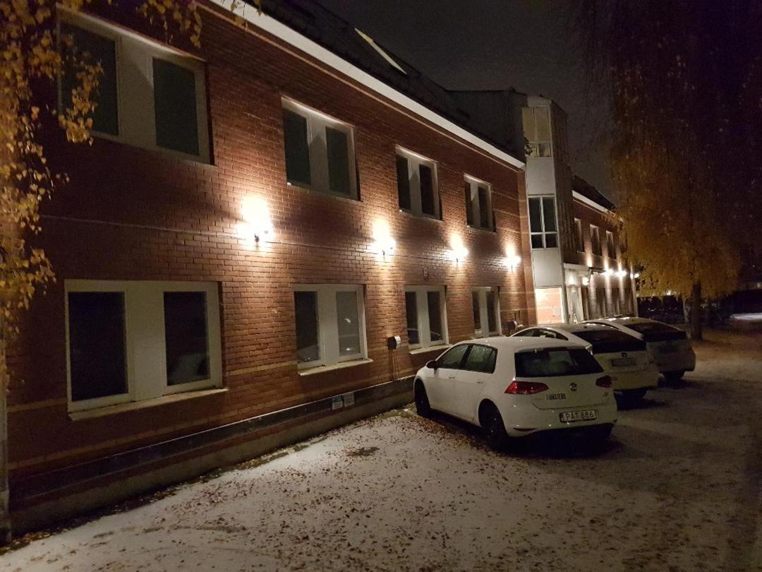 Vandrarhem Uppsala - Portalgatan 外观 照片
